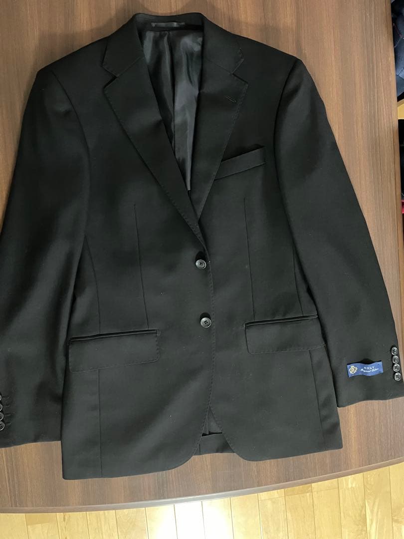 ONLY メンズスーツ 上下　黒　新品未使用　175Y 新品　就活　リクルート