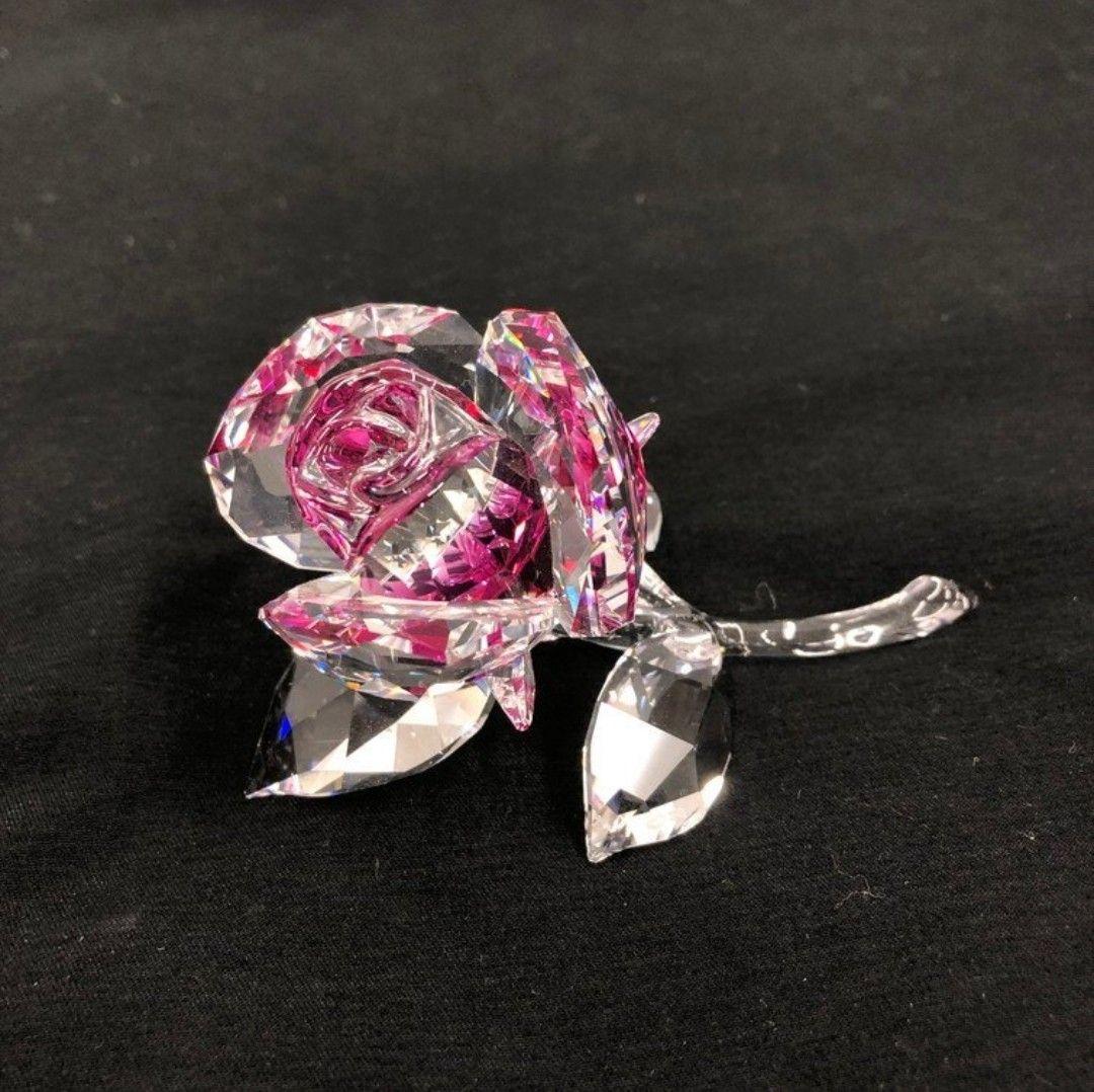 美品 スワロフスキー クリスタル ブロッサミングローズ 箱付き