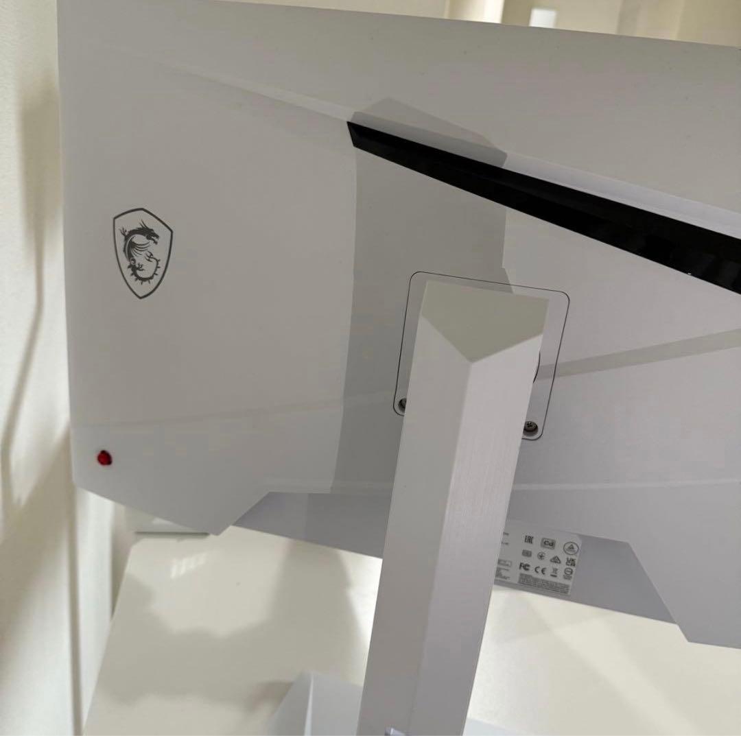 MSI MAG-274PFW 27インチ ゲーミングモニター