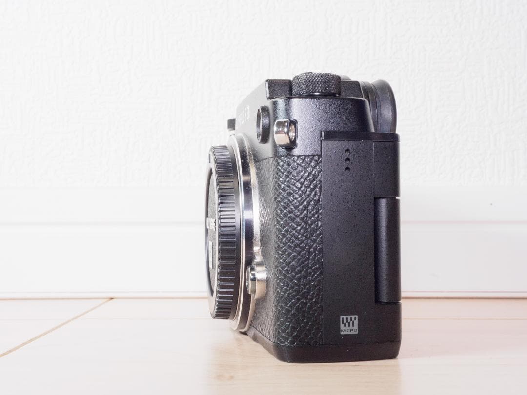 美品 OLYMPUS PEN-F ブラック ショット数3032回