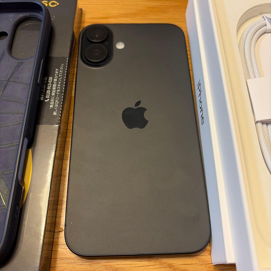 Apple iPhone16プラス SIMフリー本体 ブラック 128GB