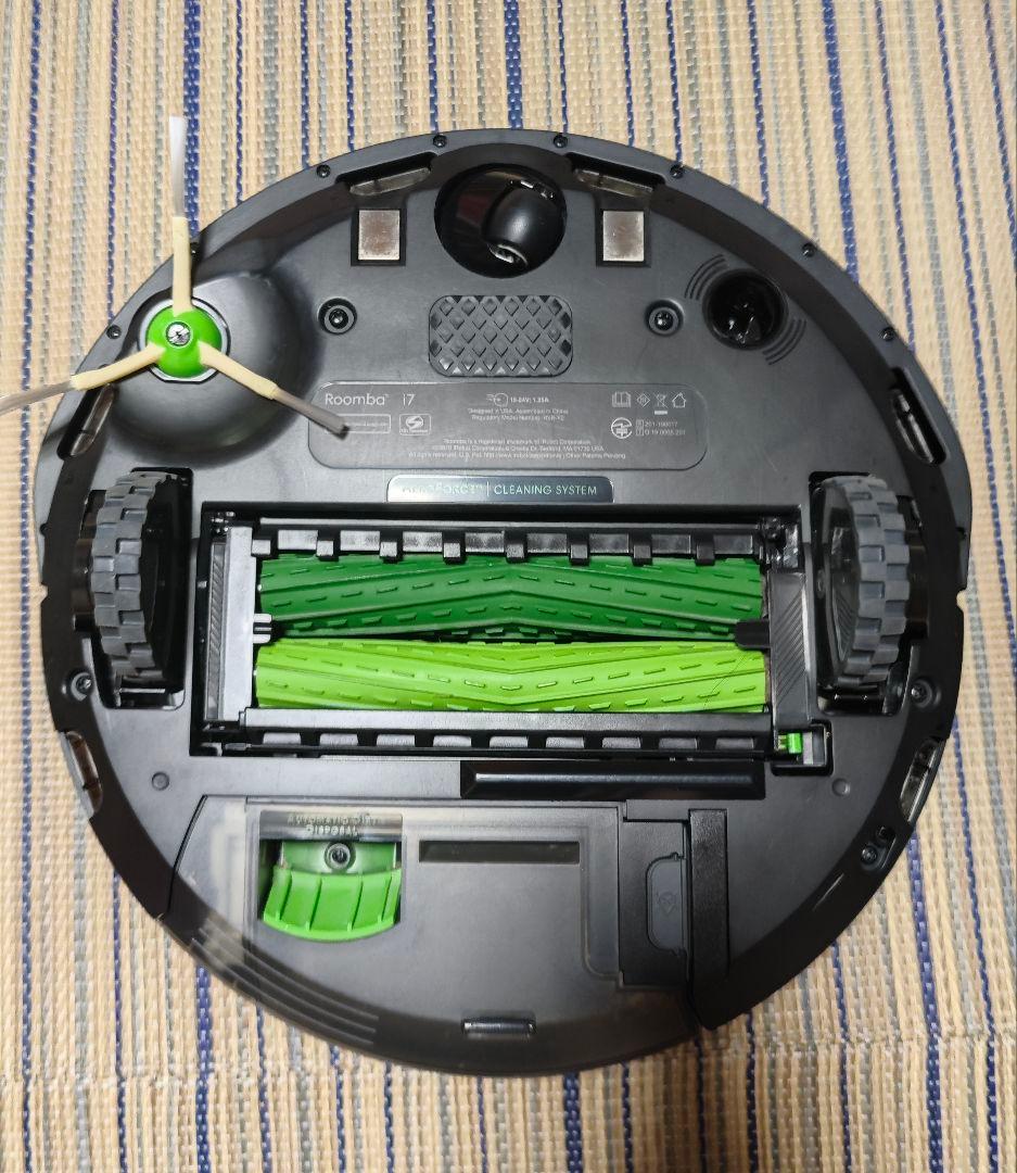 ルンバ Roomba i7+　グリーンベース付き