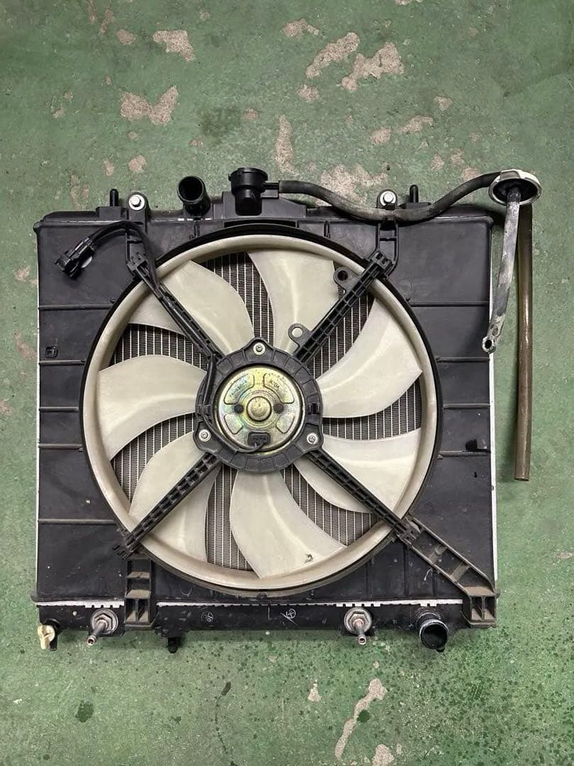 三菱パジェロミニ H58A AT 純正ラジエーター PAJERO MINI中古