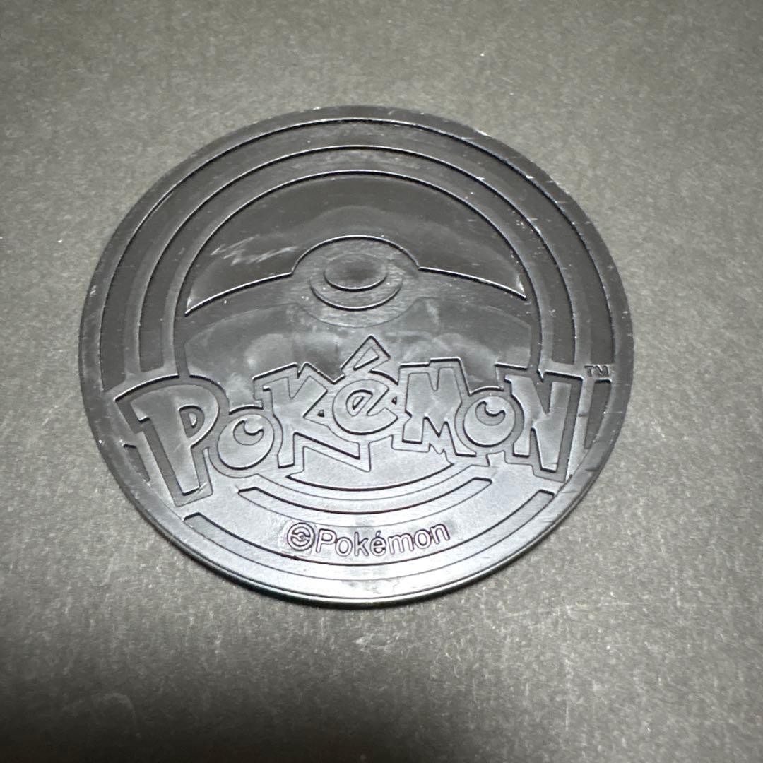 ピカチュウ ポケモン　ジャンボ　　海外限定　公式　サプライ　ホログラム