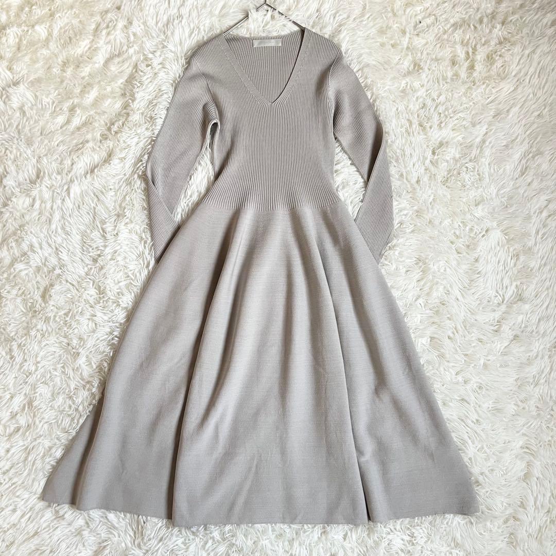 セルフォード プリーツホールガーメントニットワンピース Aライン　CELFORD