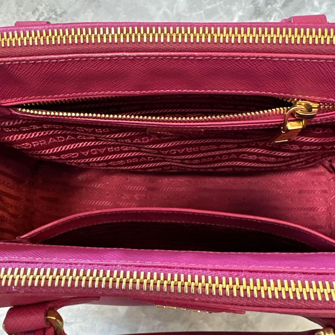PRADA トートバッグ　ピンク