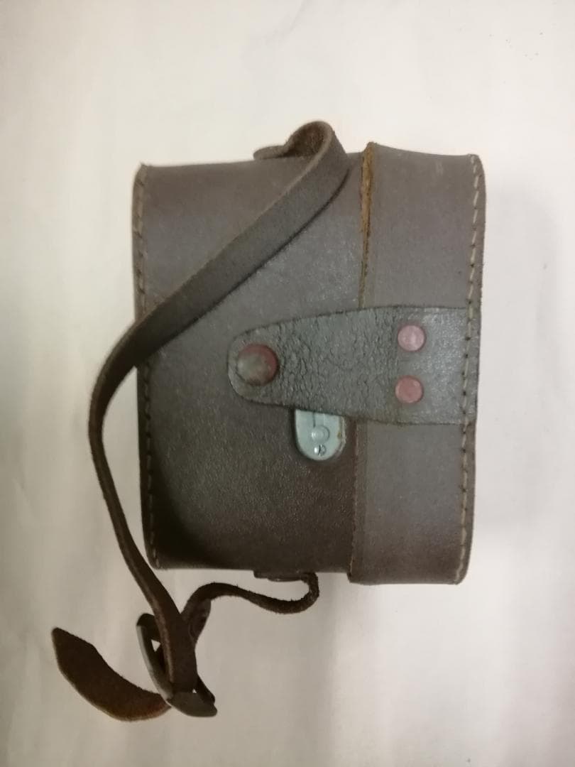 HOBBY-ACE  レザーのカバー付き　カメラ