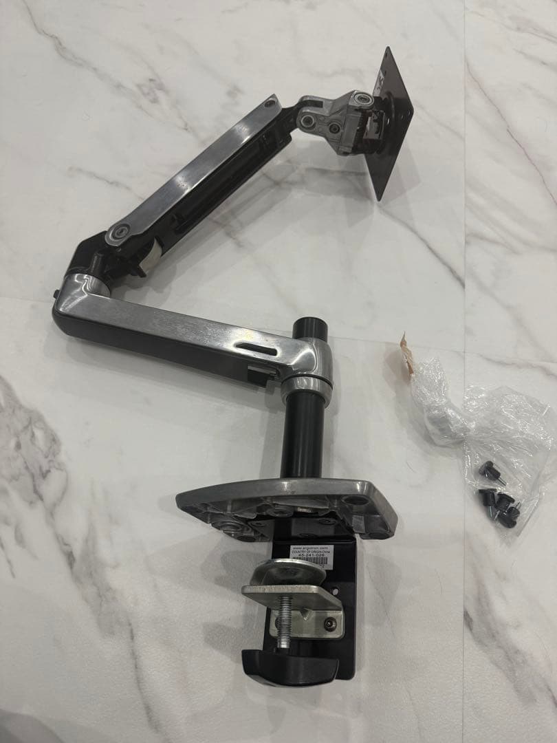 エルゴトロン　LX 調整可能 モニターアーム アルミニウム製