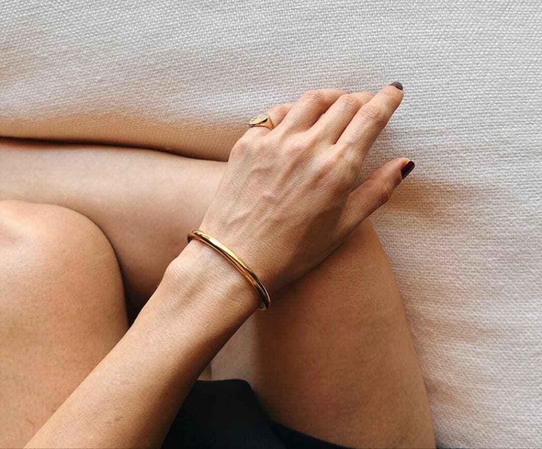 ガブリエラアルティガス TUSK CUFF