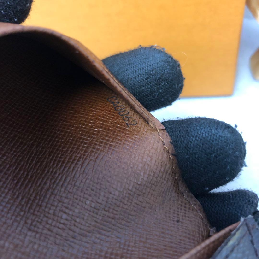 LOUIS VUITTON 名刺入れ アンヴェロップ・カルト ドゥ ヴィジット