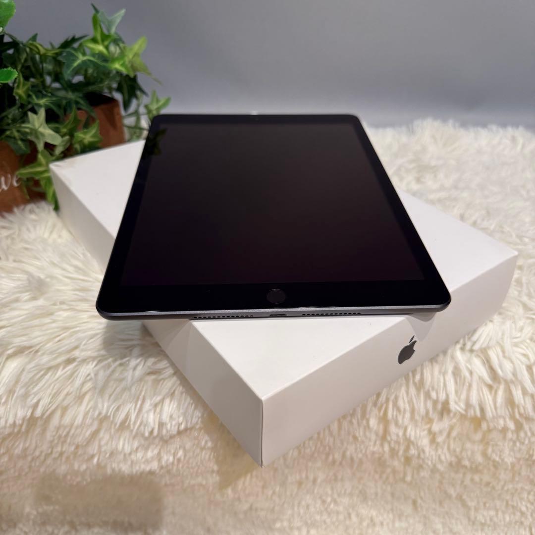 スペースグレー【美品】iPad 第7世代 32GB A2197 Wi-Fi 箱付