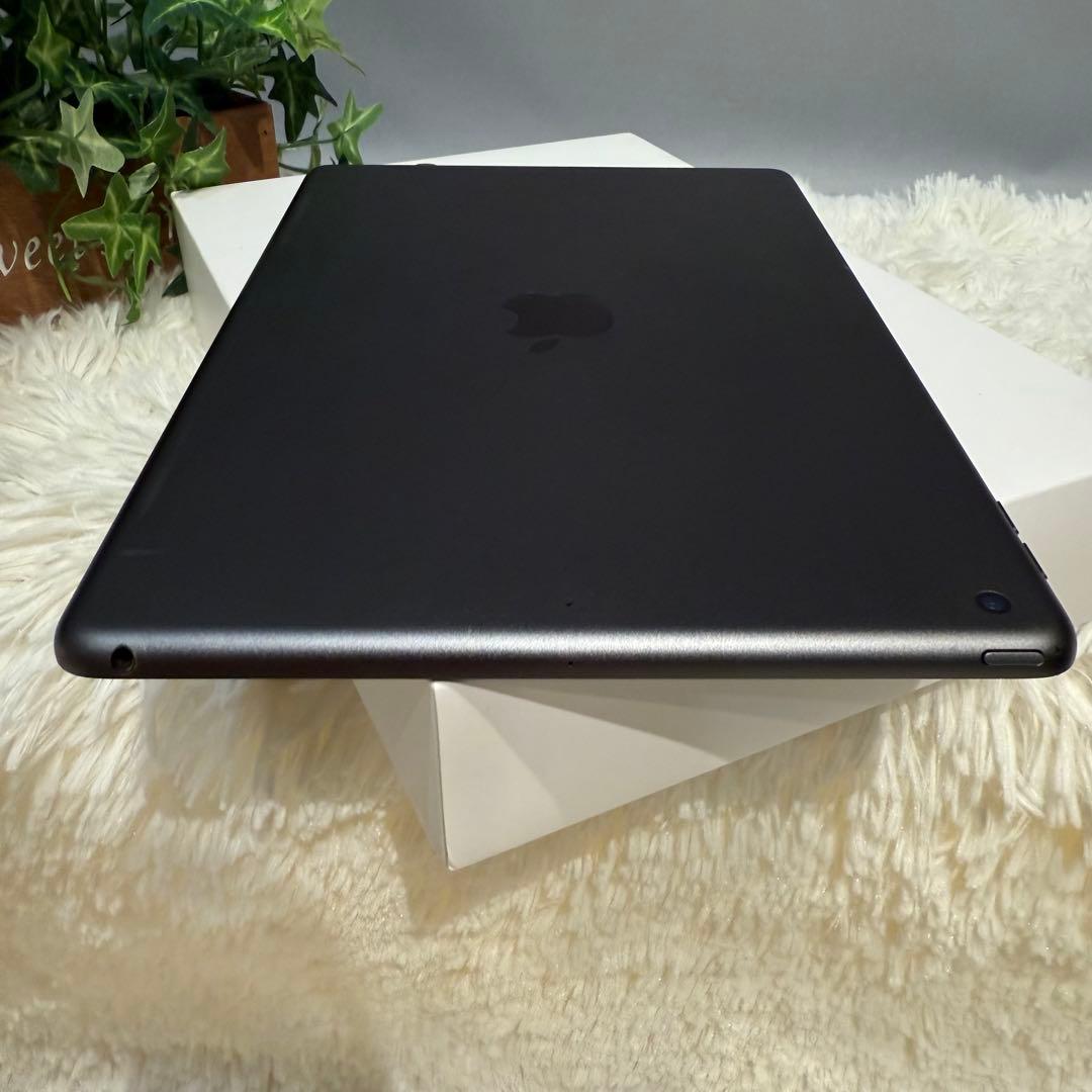 スペースグレー【美品】iPad 第7世代 32GB A2197 Wi-Fi 箱付
