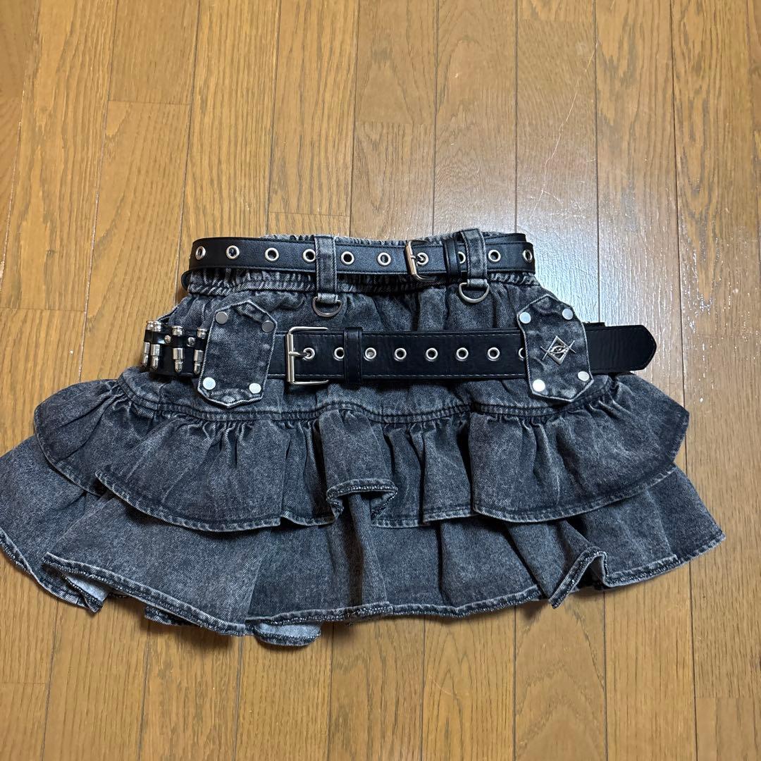 『REFLEM/レフレム』弾丸ベルト付きフリルスカート