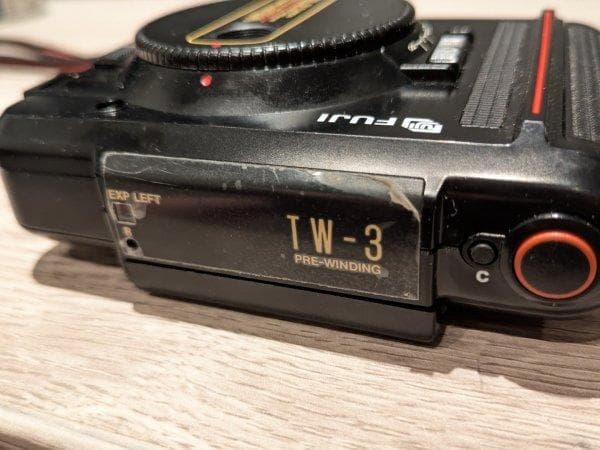 FUJI フジ TWING TW-3 DX コンパクトフィルムカメラ