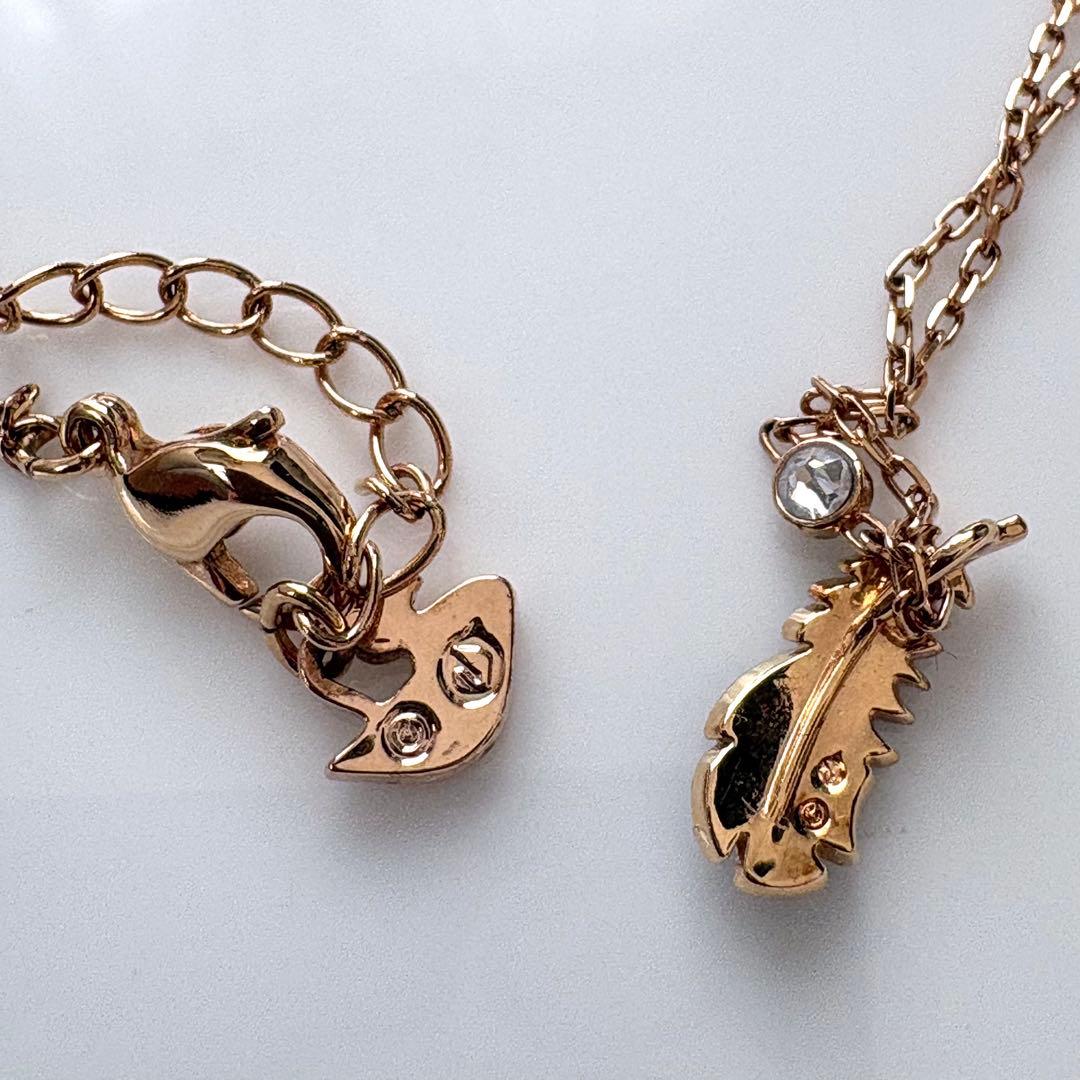 【セット商品】スワロフスキー　ノーティー　ネックレス&ピアス　ゴールドカラー　箱