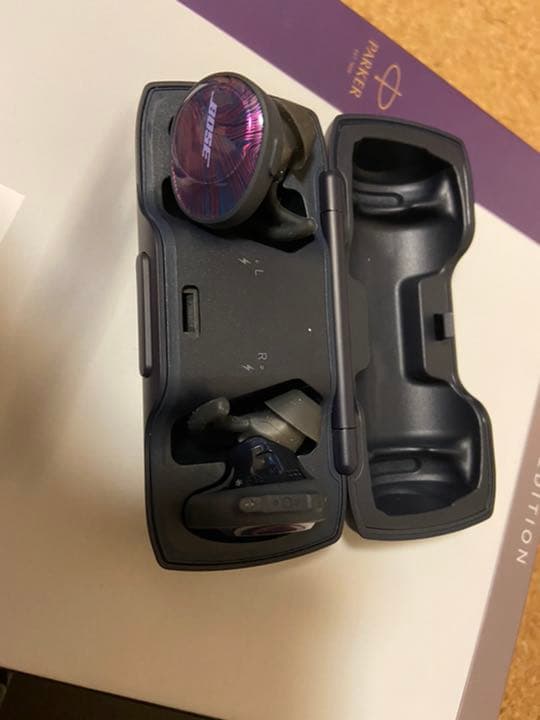 スマホアクセサリー BOSE Parker