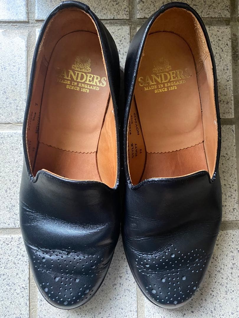 靴 Sanders MEDALION SLIPPER