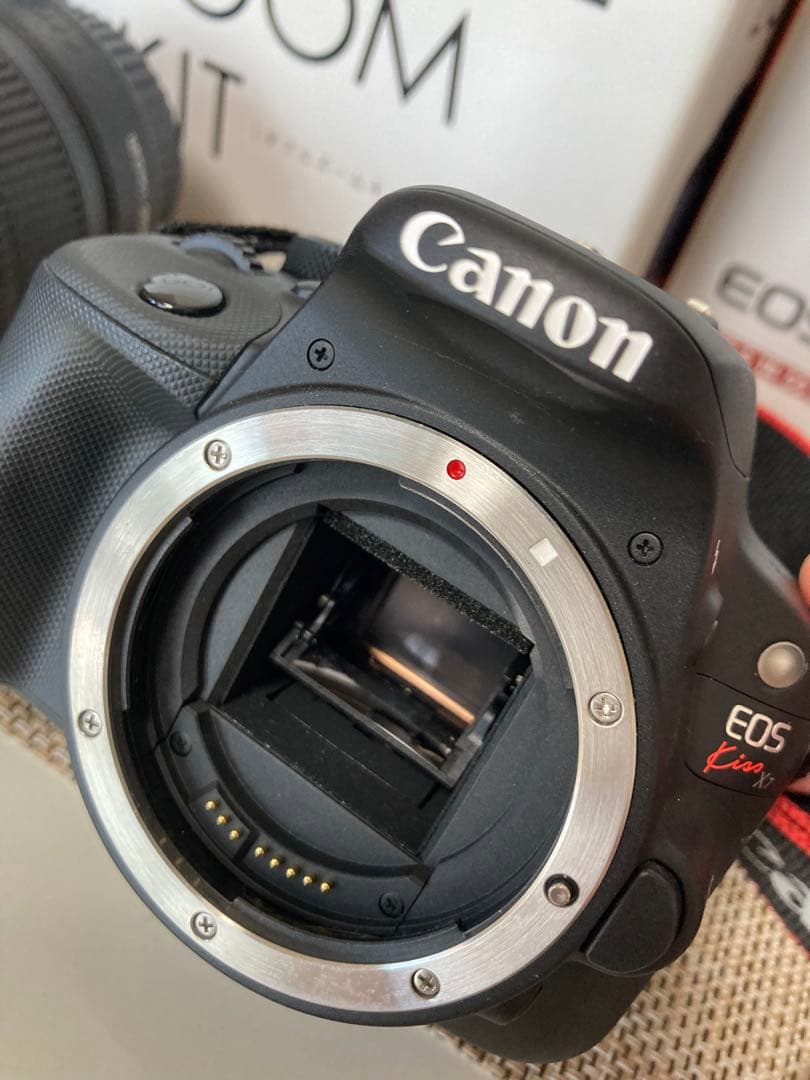 Canon EOS KISS X7 ダブルズームキット