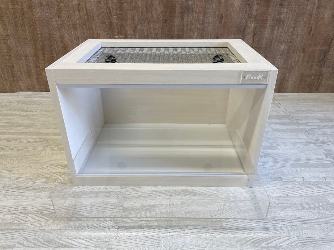 サノスＦandＫ爬虫類木製ケージ　オーダー品
