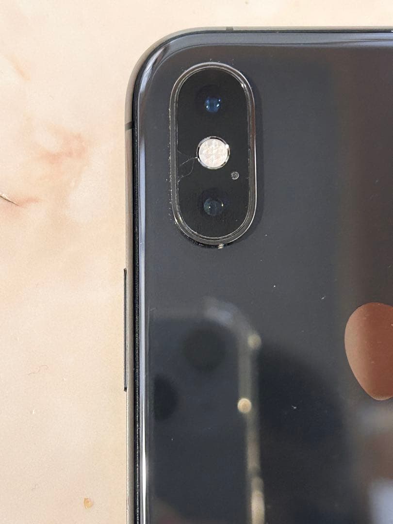 Apple iPhoneXS ブラック 256