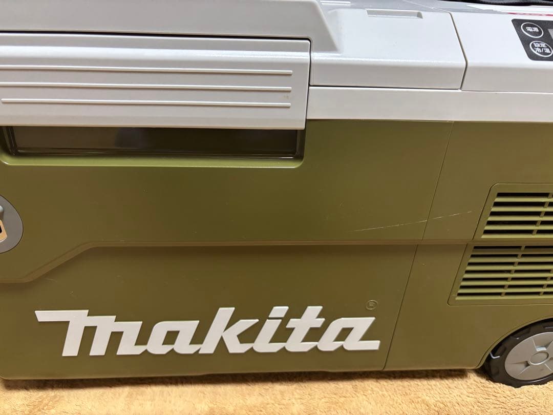 マキタ　makita ポータブル冷温蔵庫　CW 001G 20L