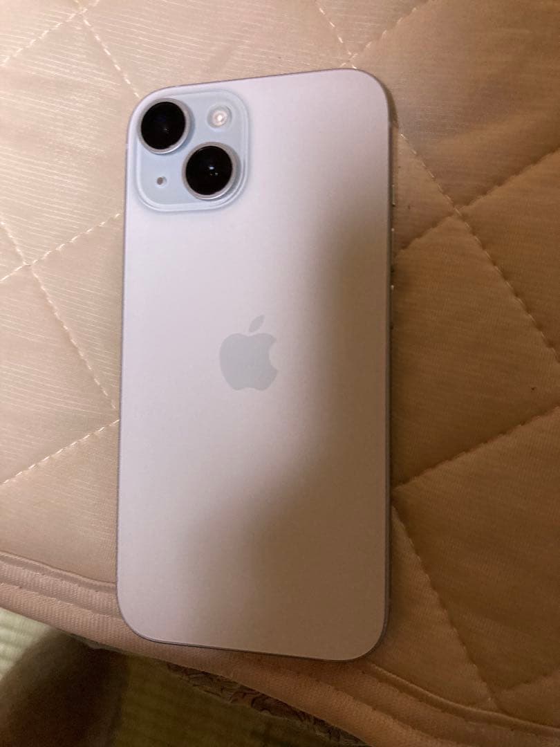 【バッテリー88%⠀】Apple iPhone 15 128GB ブルー