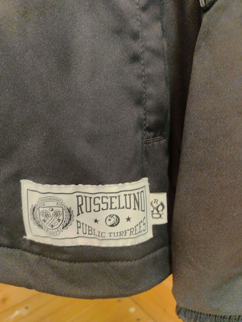 美品 ラッセルノ Vネック ブルゾン撥水 RUSSELUNO 蓄熱 ゴルフウェア