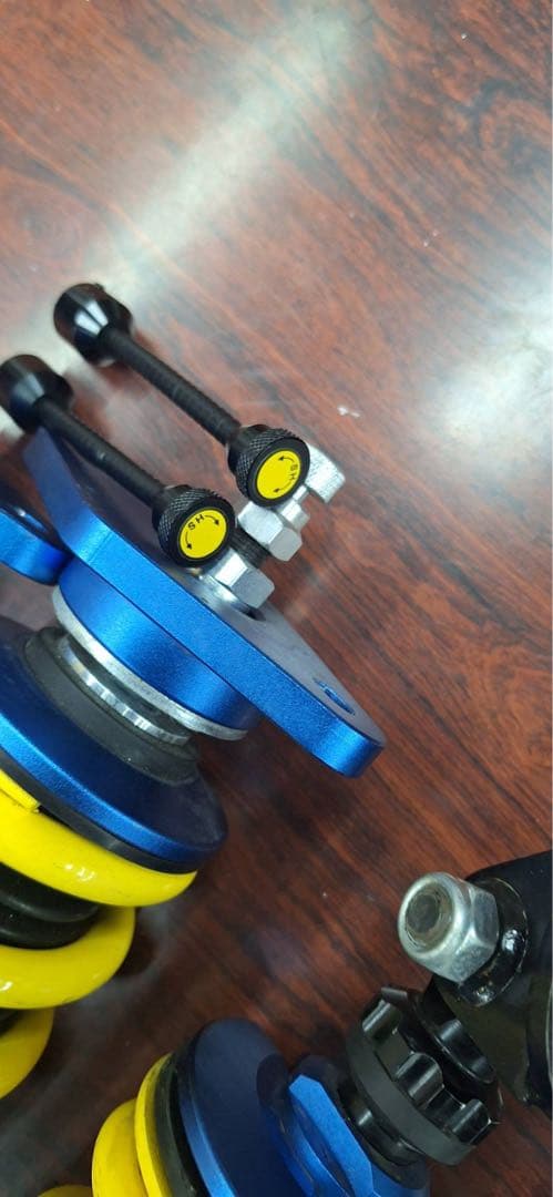 C6 シボレー コルベット スタンダード フルタップ車高調