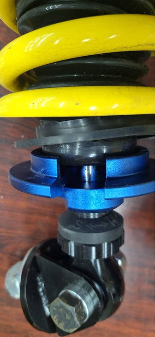 C6 シボレー コルベット スタンダード フルタップ車高調