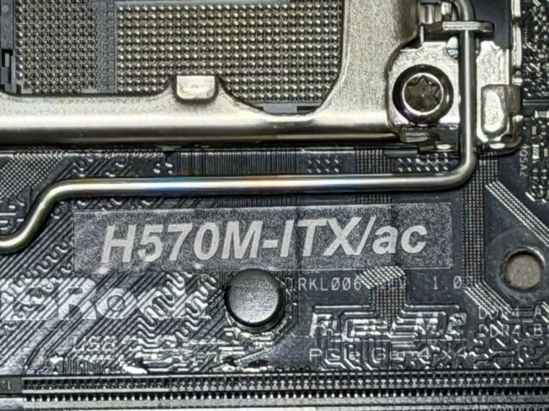 ASRock ITX LGA1200マザーボード H570M-ITX/ac