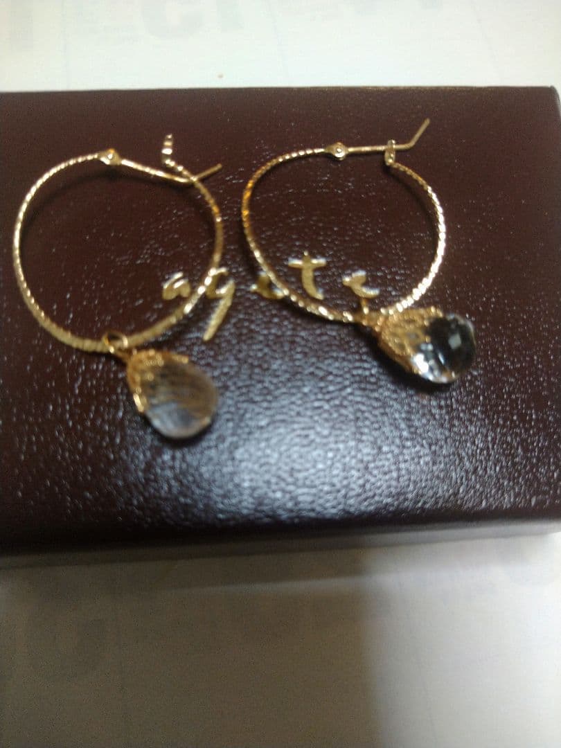 本日のみ値下げageteクォーツチャーム