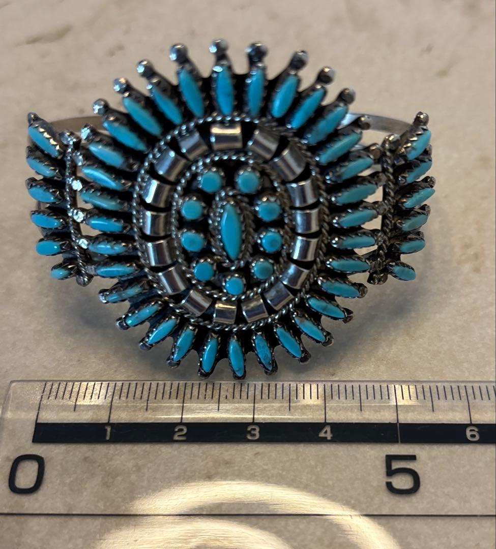 N &R ズニ族　インディアンジュエリー　ターコイズ　ニードルポイント　シルバー