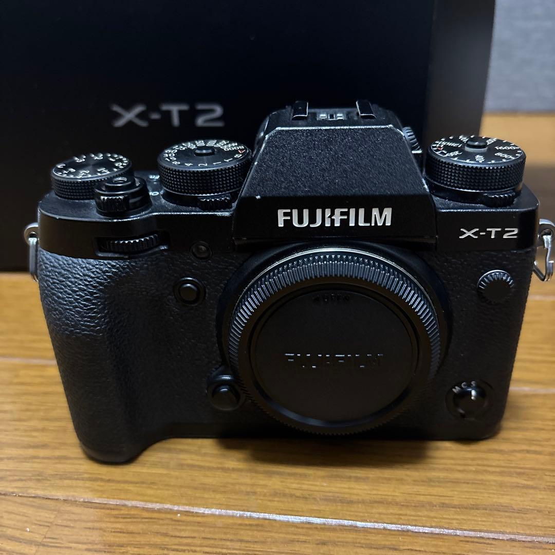 【おまけ付き】FUJIFILM X-T2 ボディ ブラック ミラーレスカメラ