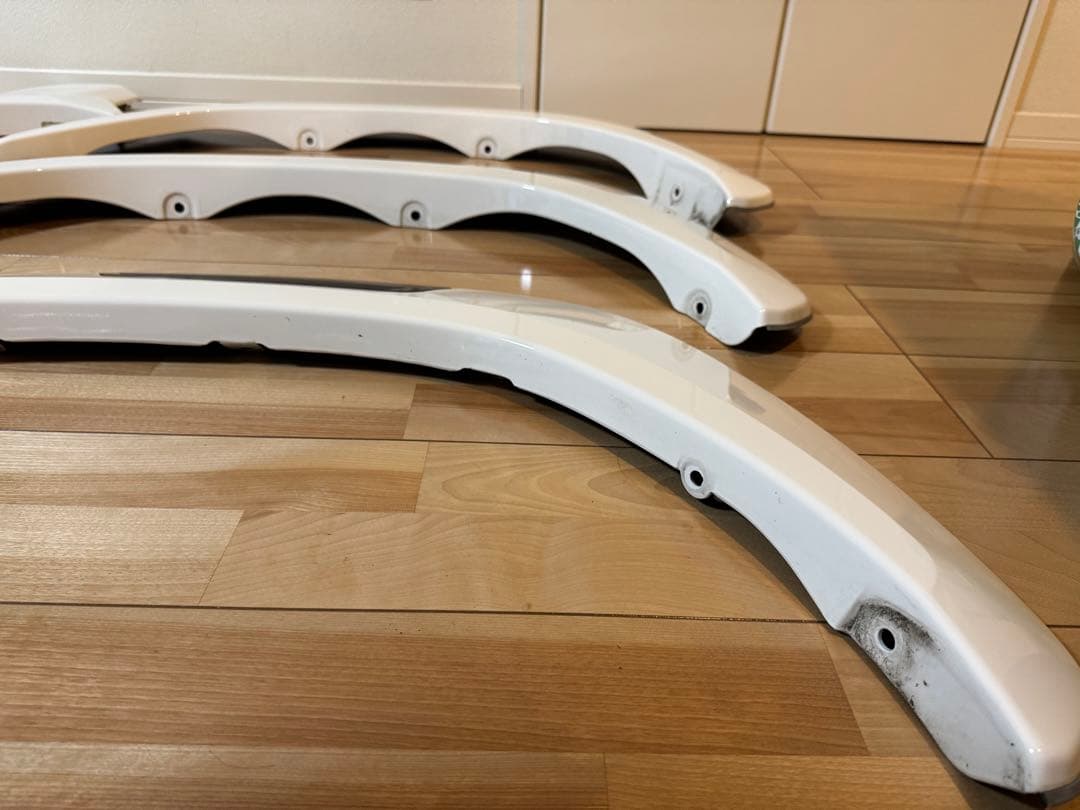 ハイラックスGRスポーツ　純正オーバーフェンダー