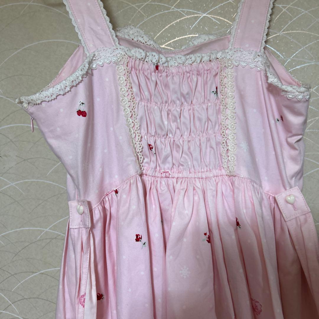 ウサギイラストのピンクノースリーブワンピース