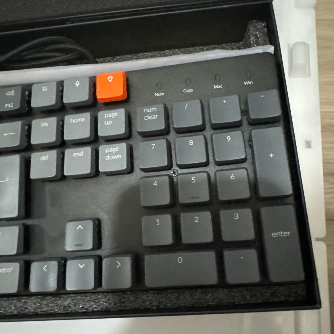 Keychron キークロン K5 SE RGB - JIS配列 青軸