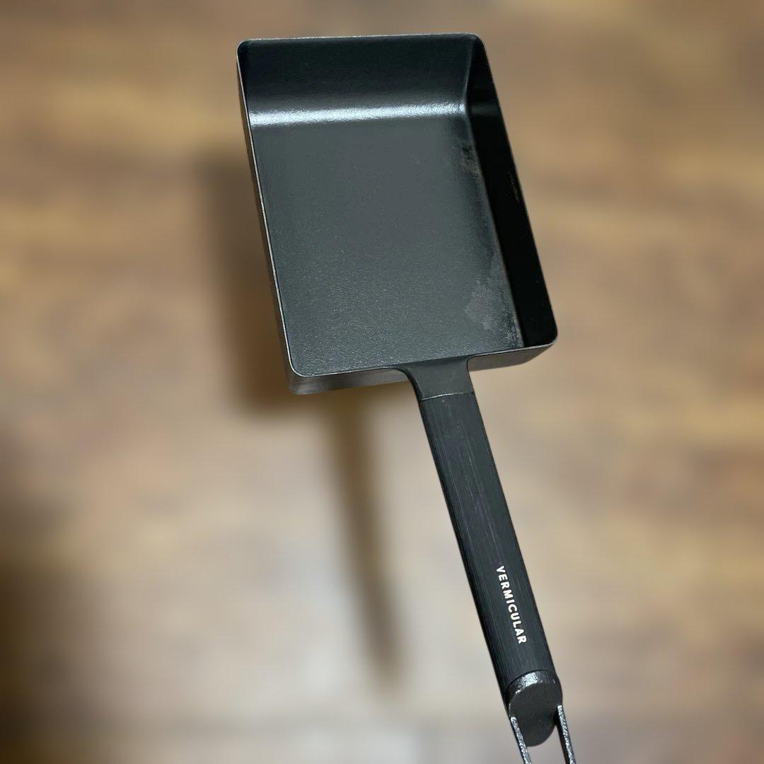 VERMICULAR プレミアムブラック鉄製 四角形卵焼き器