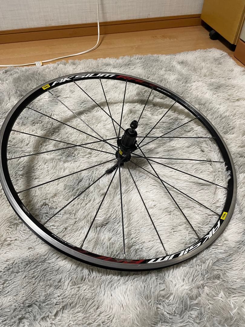【ううう】MAVIC アクシウム　ロードホイール前後セット