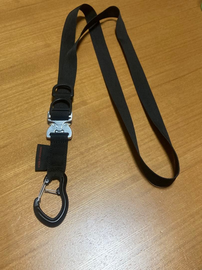 BASGACK コブラバックルカラビナ付きストラップ