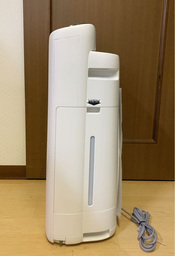 Min Thant様　シャープ　加湿空気清浄機 プラズマクラスターKI-PS50