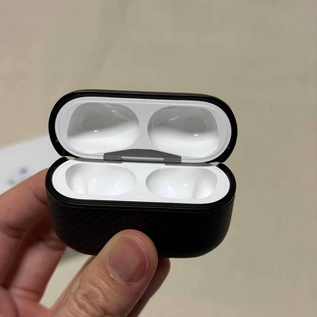 AirPods pro 本体 PITAKA アラミドケース　付き