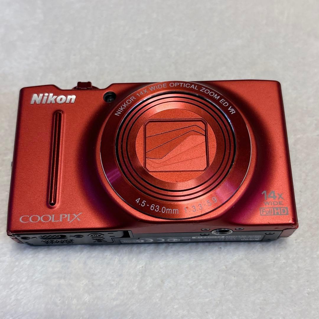 Nikon COOLPIX S8200 レッド