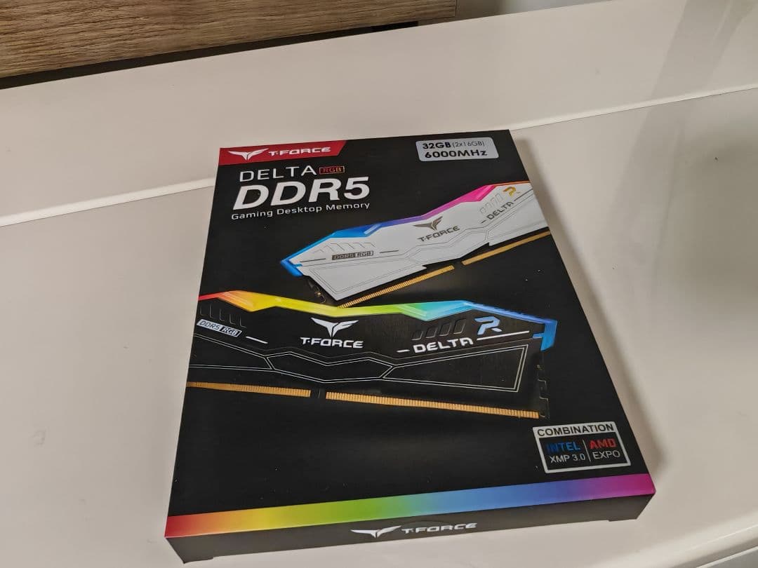 メモリー T-FORCE DELTA R DDR5 32GB 6000MHz