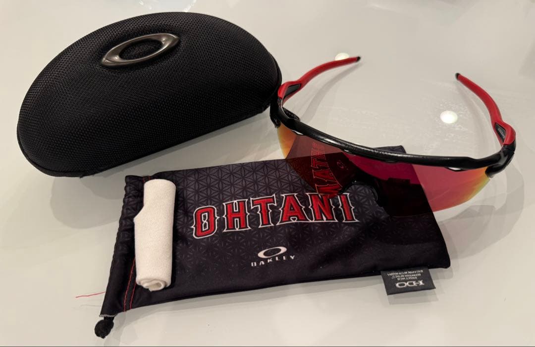 Oakley 大谷翔平モデル　サングラス