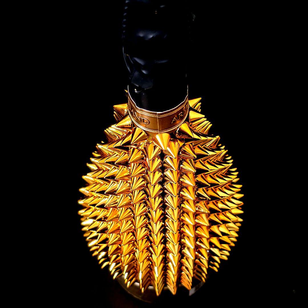 【24時間以内発送】 アルマンド ゴールド トゲマンド スタッズボトル