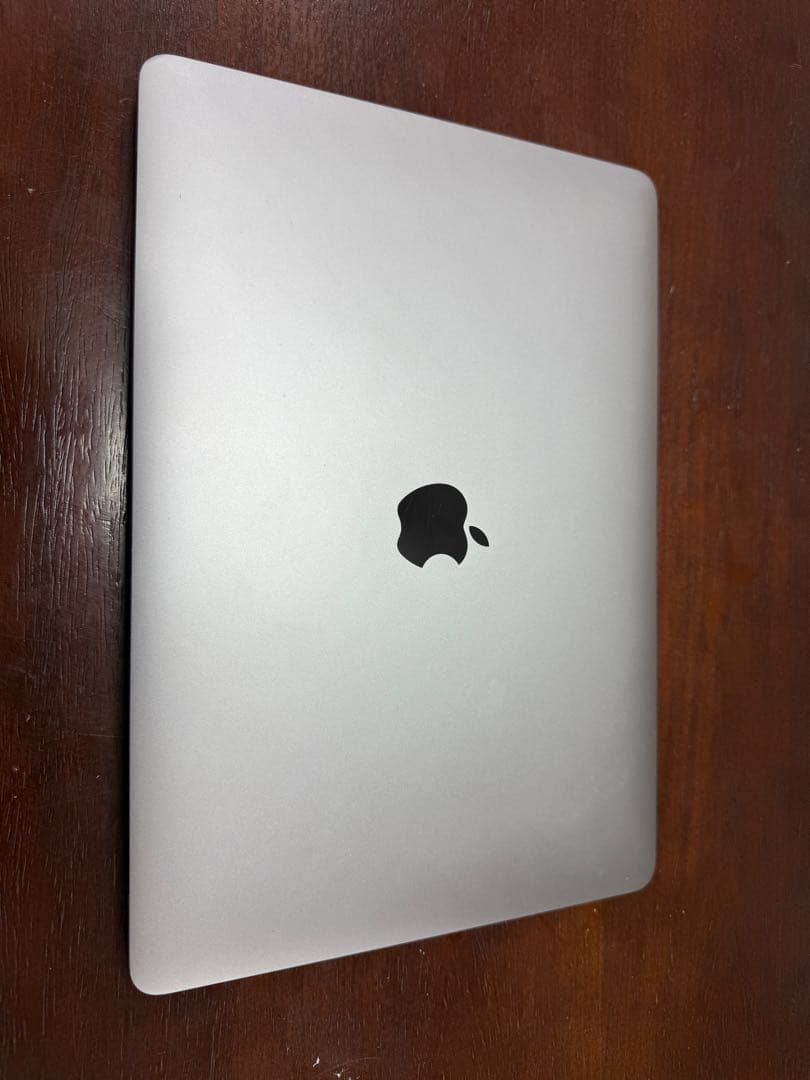 13インチMacBookAir メモリ16GB ストレージ1TB Core i7