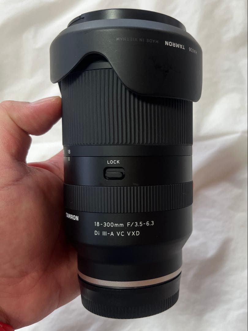 レンズ(ズーム) TAMRON18-300mm F/3.5-6.3 Di III-A VC VXD