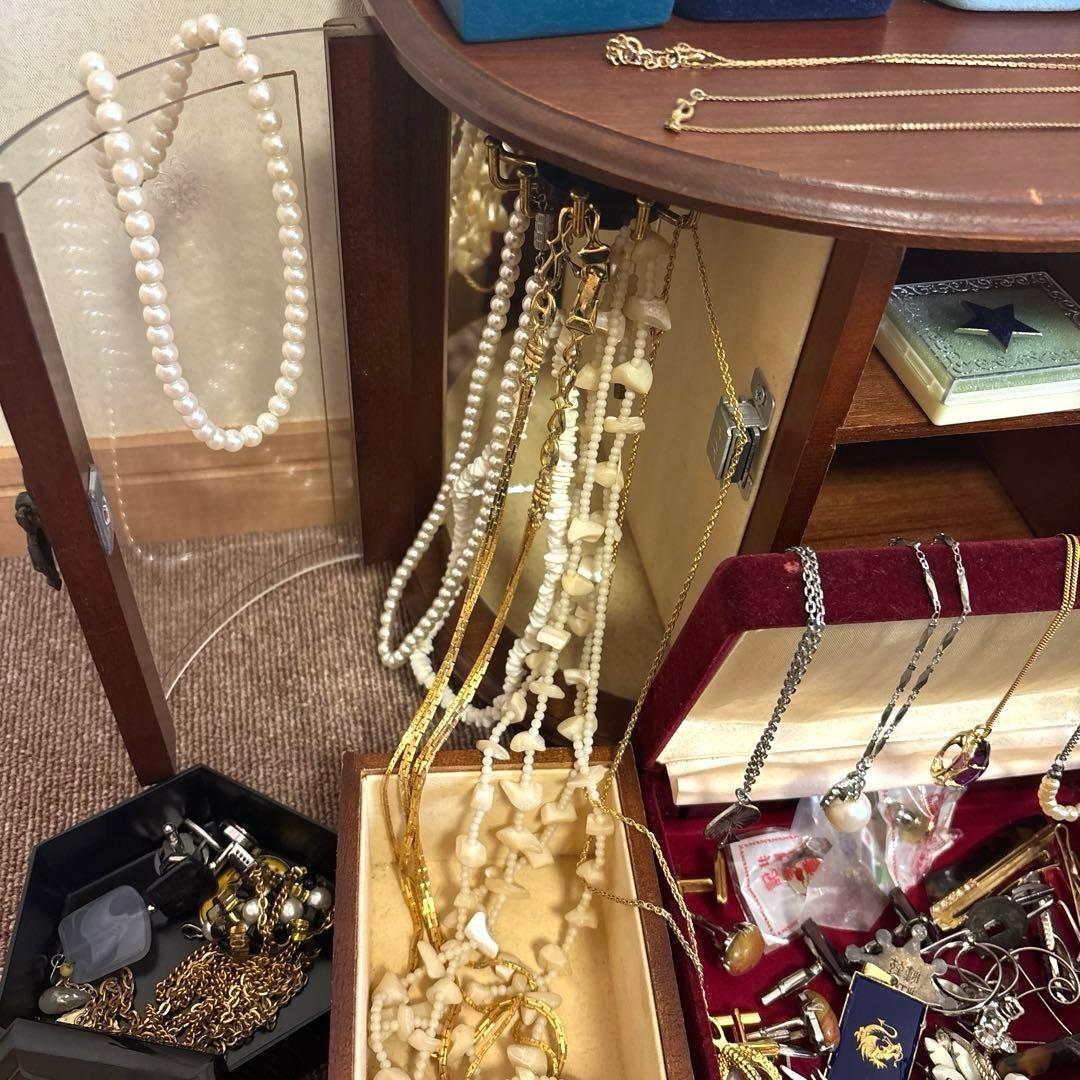 c*m様 遺品整理　ネックレス　ゴールド　ヴィンテージ　大量　シルバー　まとめ売