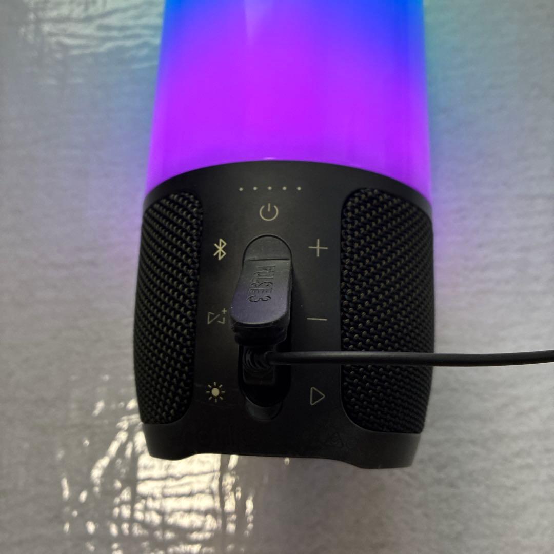 キ*ト様 JBL LEDライト付きスピーカー　pulse3