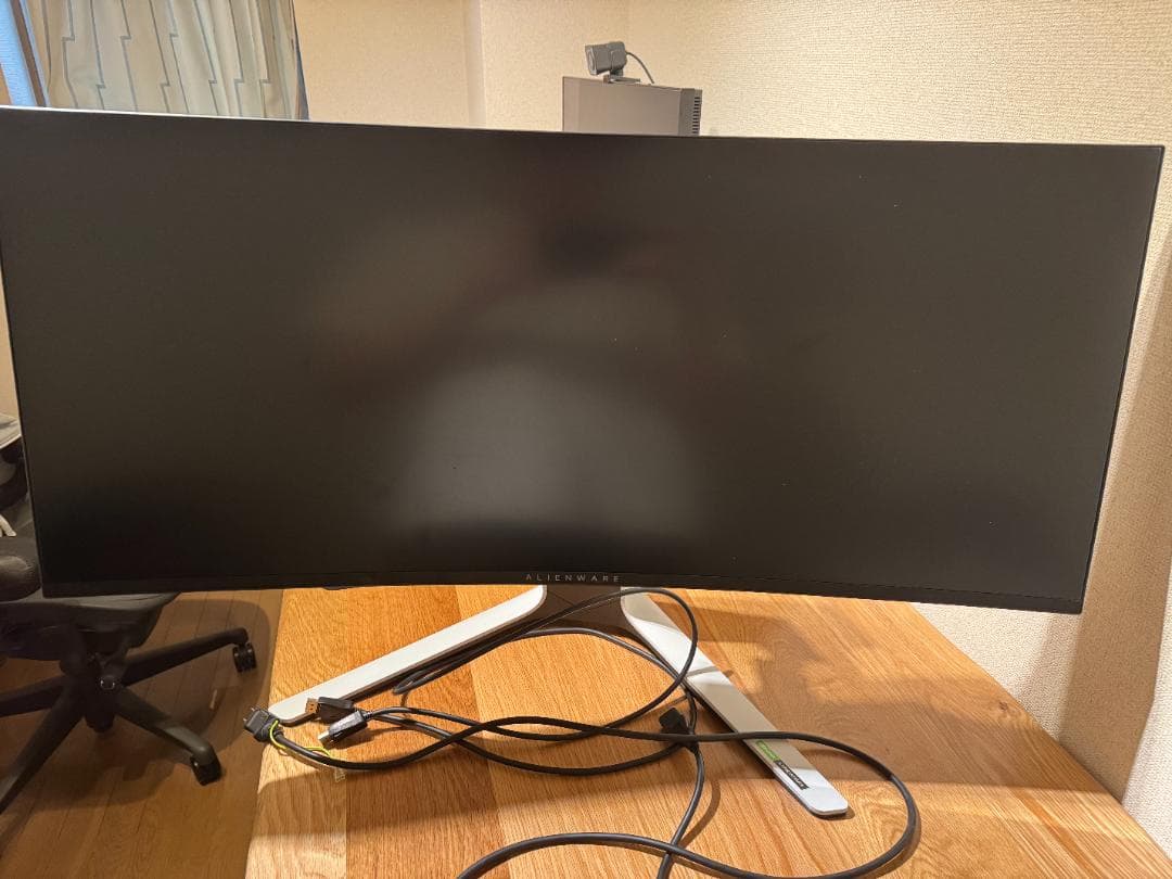 Alienware AW3821DW 144Hz ゲーミングモニター　UWQHD